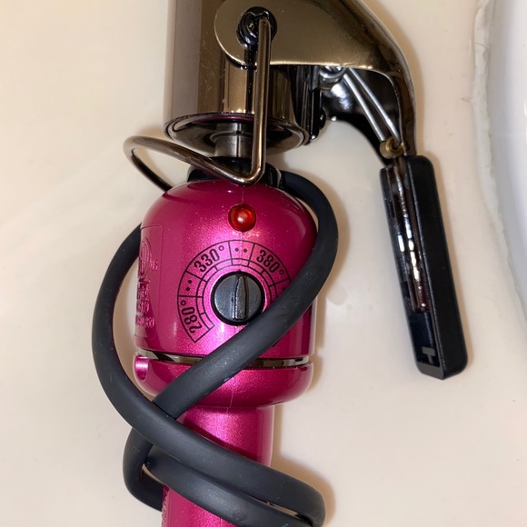 HOT TOOLS Pink Titanium Spring Curling Iron - Picture 4 of 4